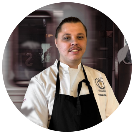 Tobias Gundahl ägare av restaurang gyllenesvanen en prisbelönt pizzabagare även på Världsscenen